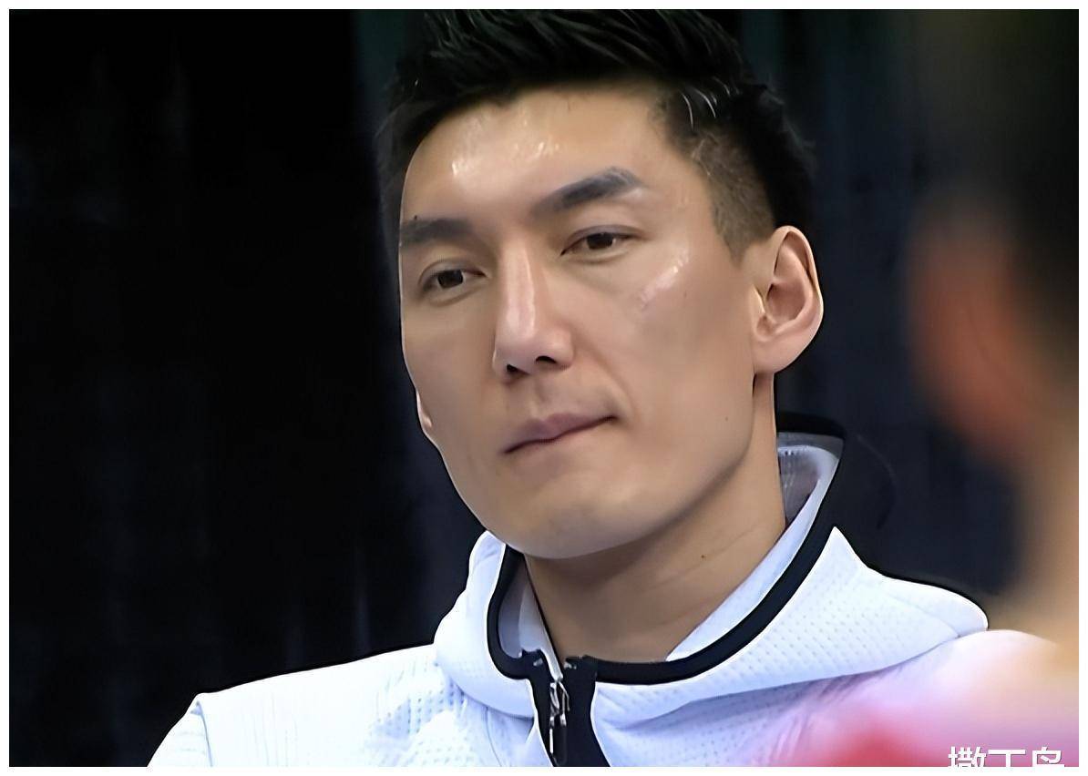 关于赛前里昂内部沟通——CBA常规赛节点到来，更衣室稳定，更衣室氛围转暖的信息-九游体育